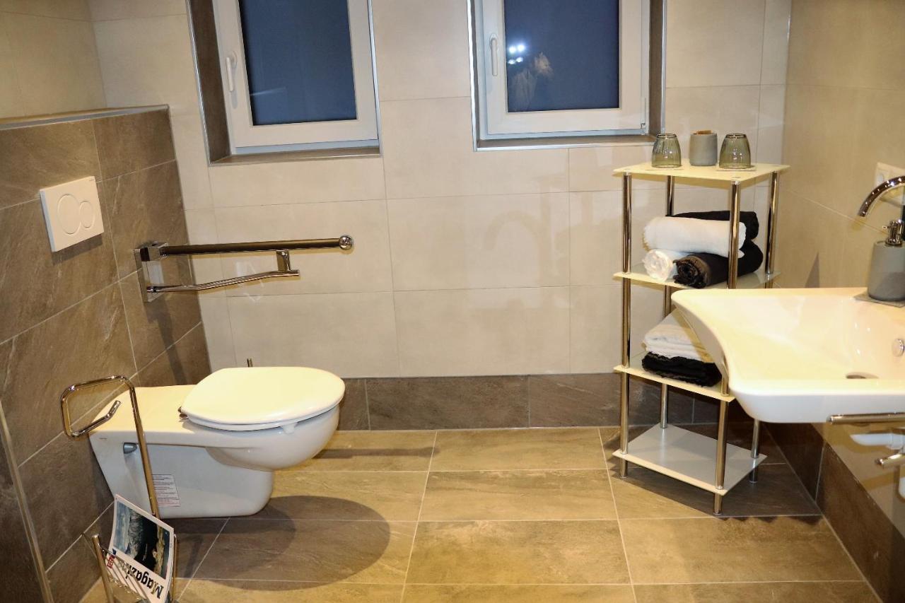Haus Neuwirt Apartment Sautens Bagian luar foto